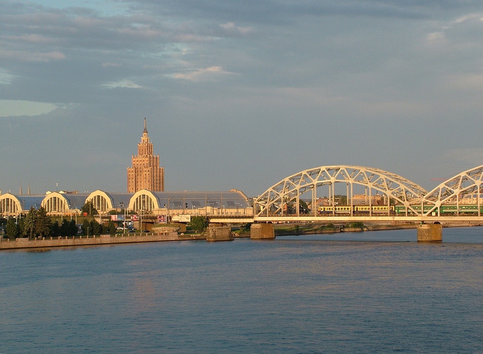 Attend an upcoming movers conference in Riga, YMC 2017