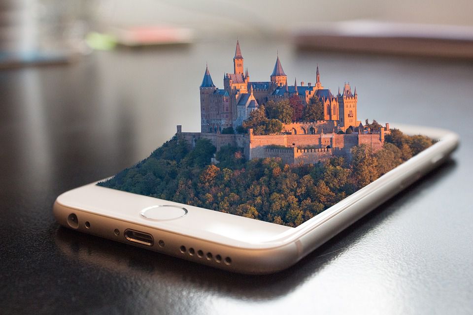 If you want more visitors on your website, you need to ensure that it is visually attractive.