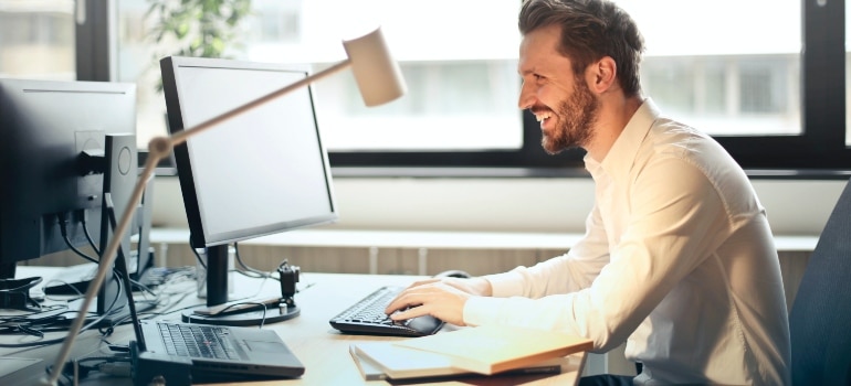 a man using a computer