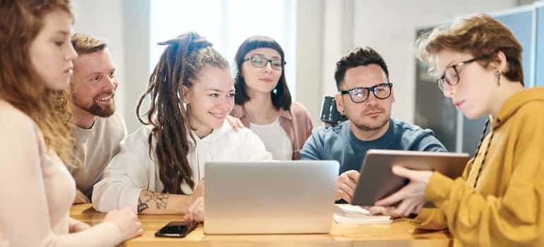 A group of marketing experts working together to make sure your moving company gets noticed by search engines