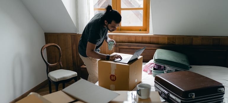 A person easily finding a company they need thanks to their optimized website, which is something you must do when co-marketing with storage facilities